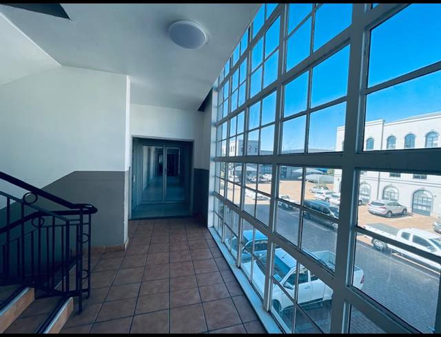 2,224M² OFFICE FOR SALE IN GRAND CENTRAL